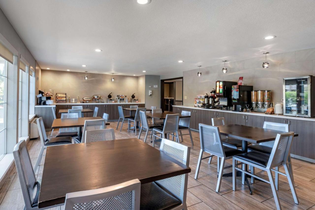 Best Western Plus Las Vegas West Exterior photo