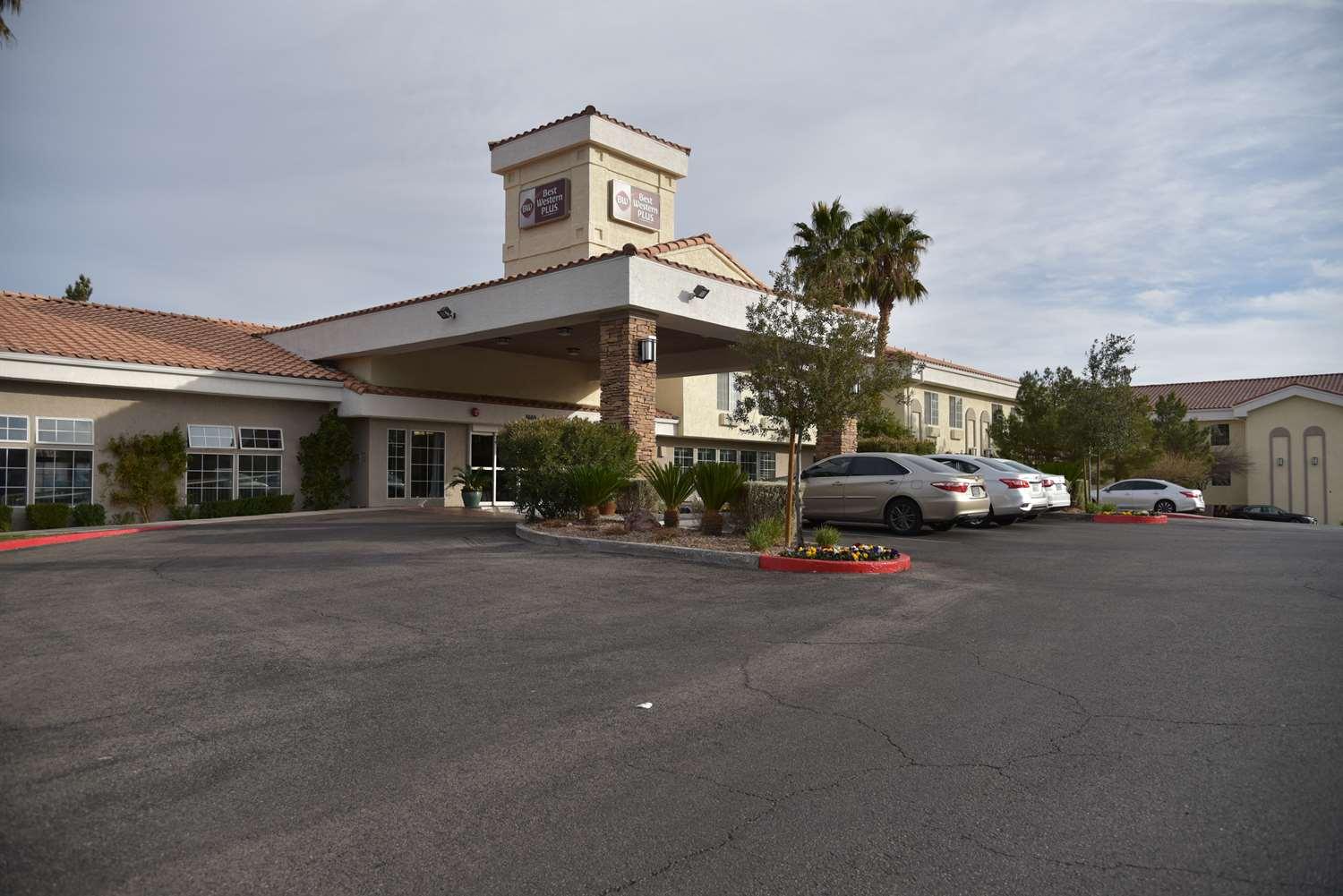 Best Western Plus Las Vegas West Exterior photo