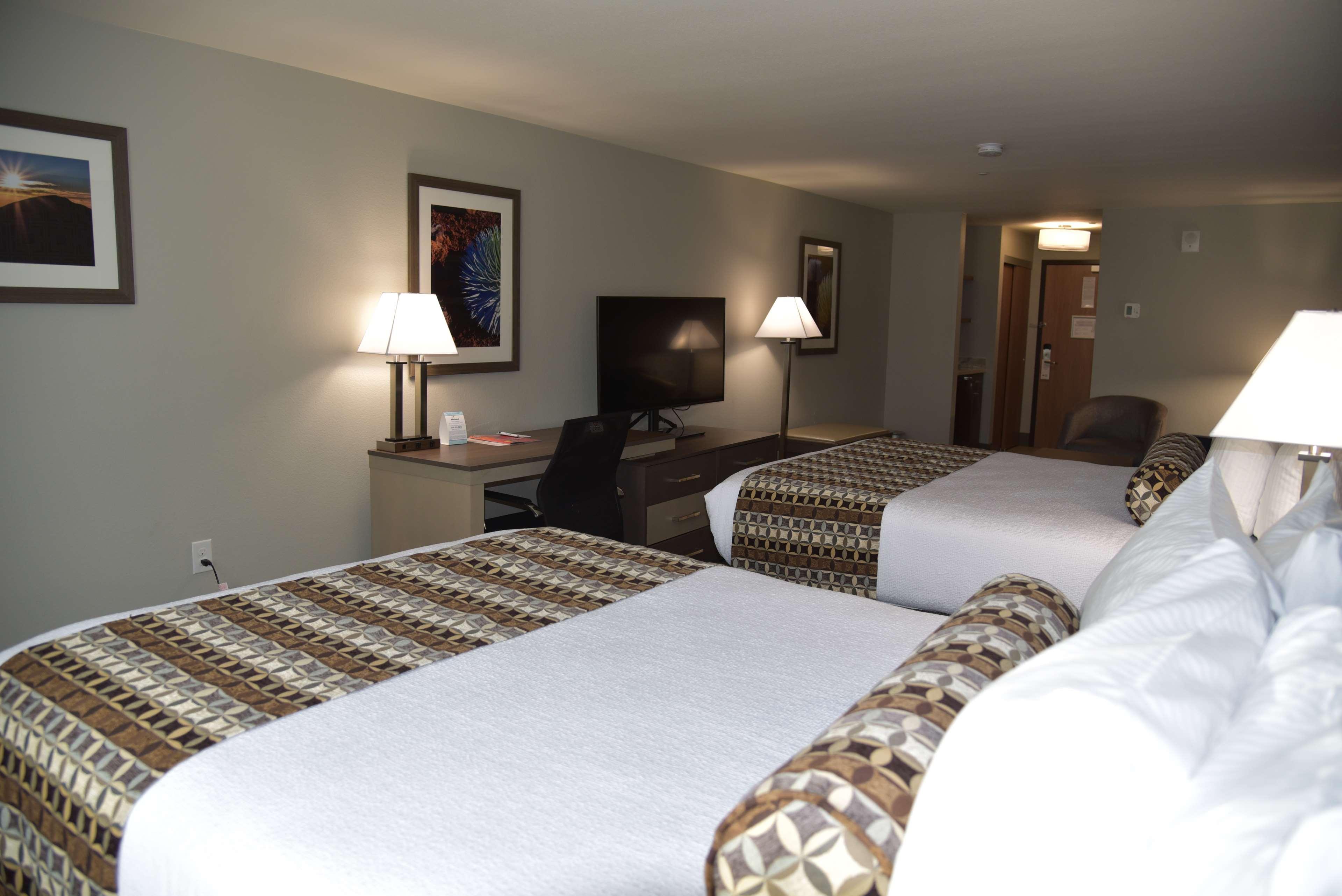 Best Western Plus Las Vegas West Exterior photo