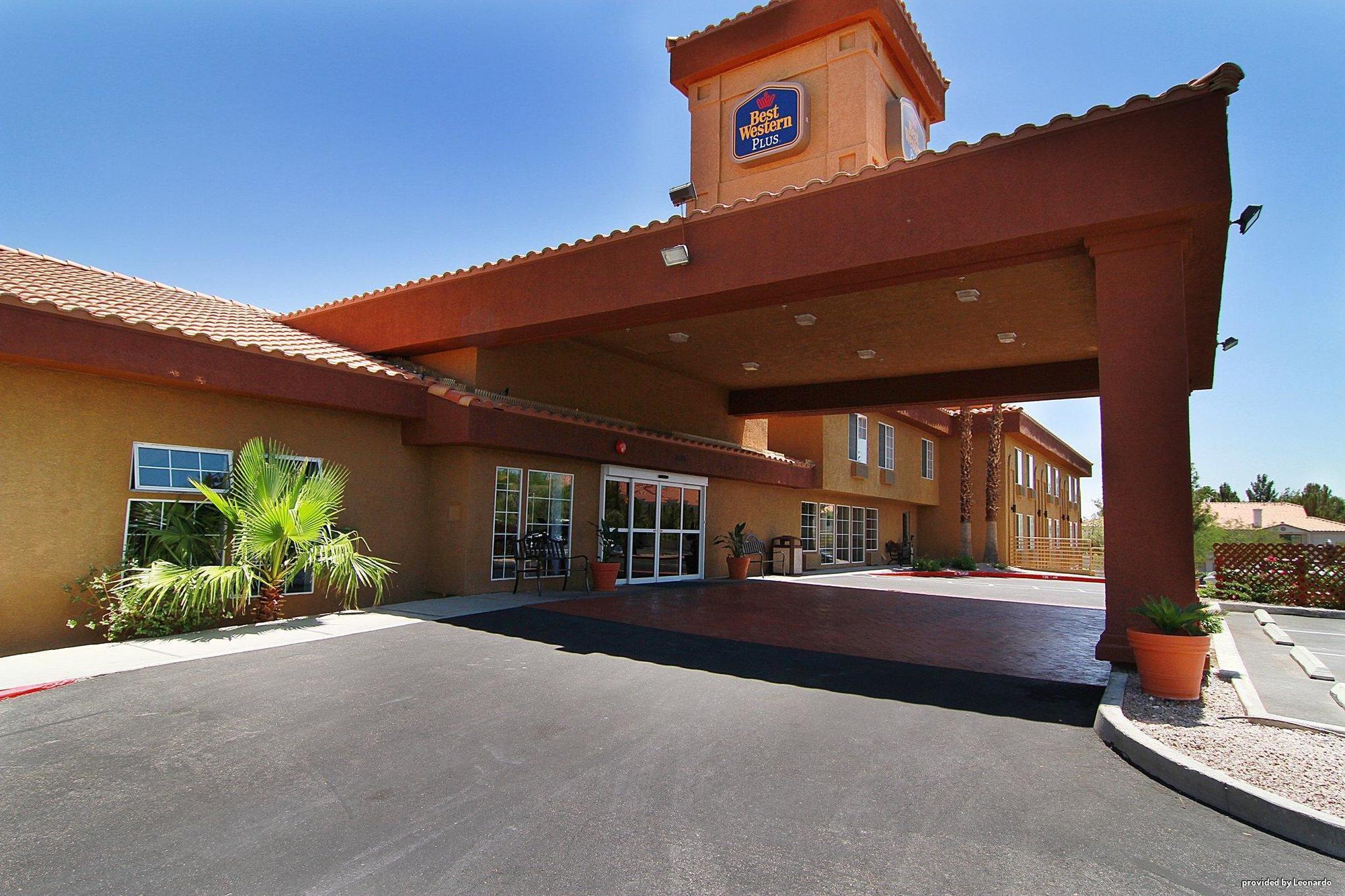 Best Western Plus Las Vegas West Exterior photo