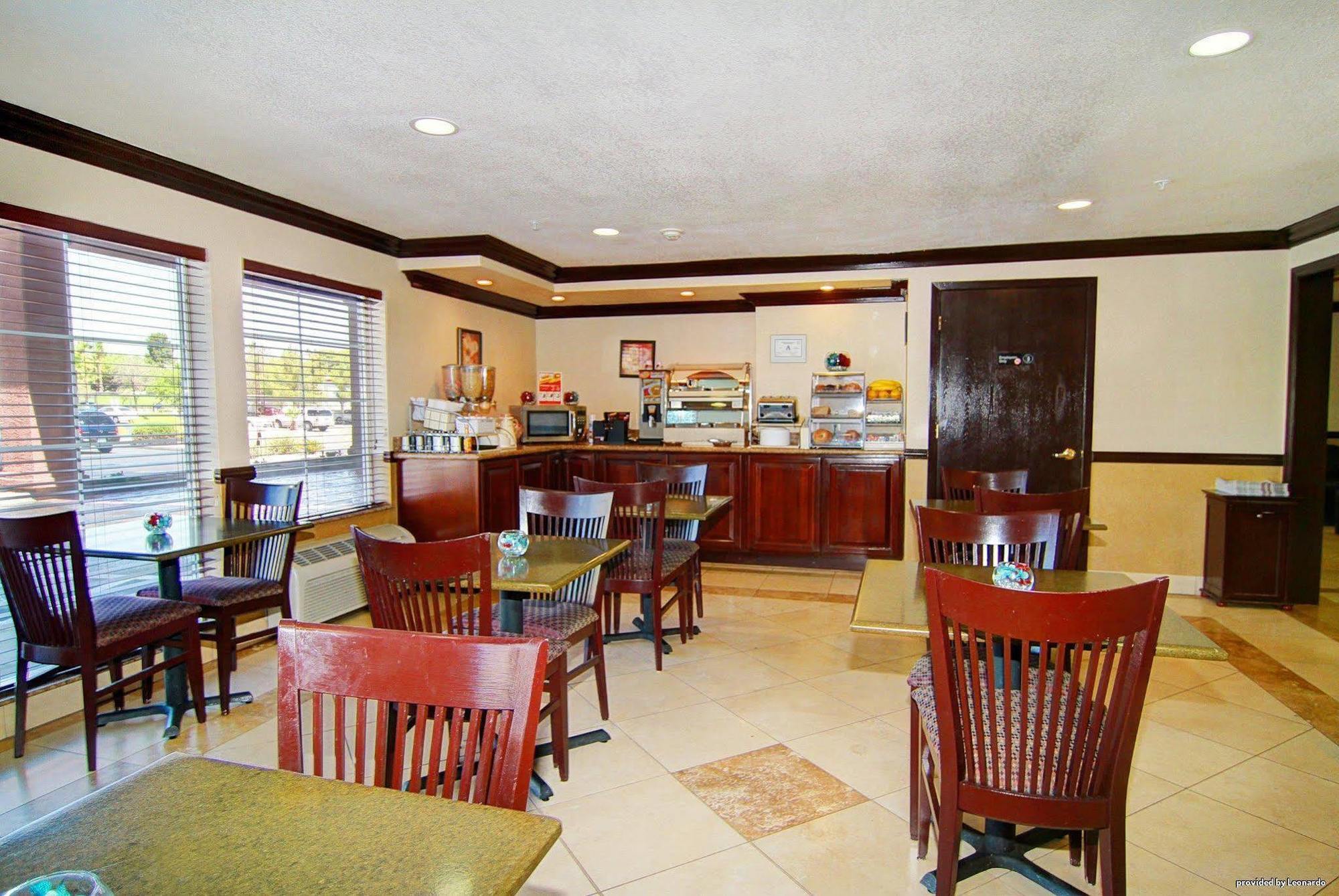 Best Western Plus Las Vegas West Restaurant photo